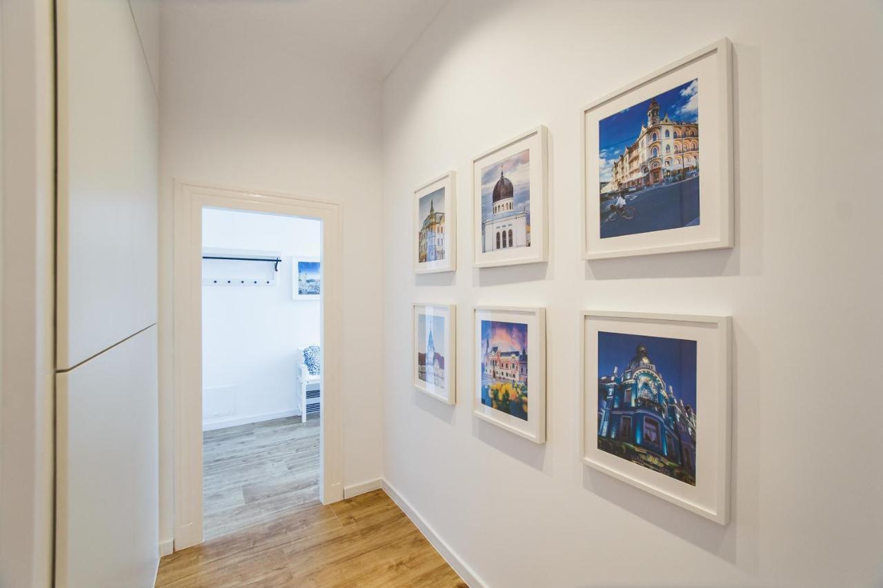 Spacious Riverviews Apartment Near Piata Unirii Oradea Eksteriør billede